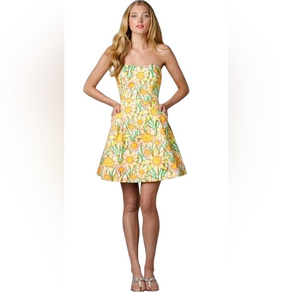 Lilly Pulitzer Strapless Wyatt Dress Daffies Daffodil Print Mini Pockets Size 4 - Picture 1 of 9